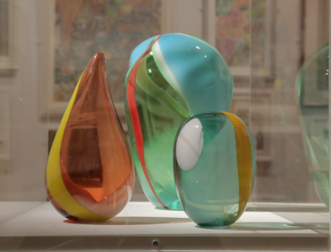 Thumbnail image of Alice Heaton, Blown Glass Set - Charles Stanley Bronze Prize - LSA Annual Exhibition 2017 Prize Winners