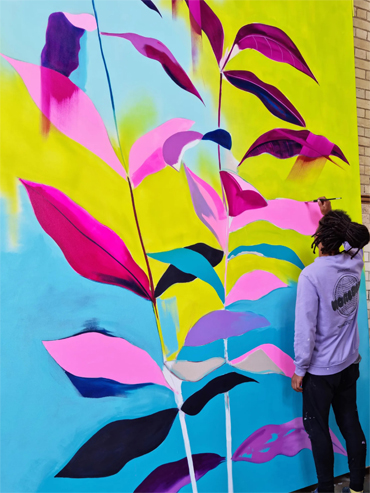 Tim Fowler painting Potassium
