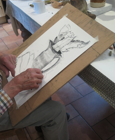 a student drawing in Jacqui Gallon's workshop
