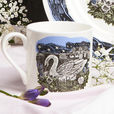 Gifts | Angela Harding | Queens Platinum Jubilee Mug for the National Portrait Gallery