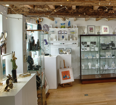 Dotty Gallery 2022